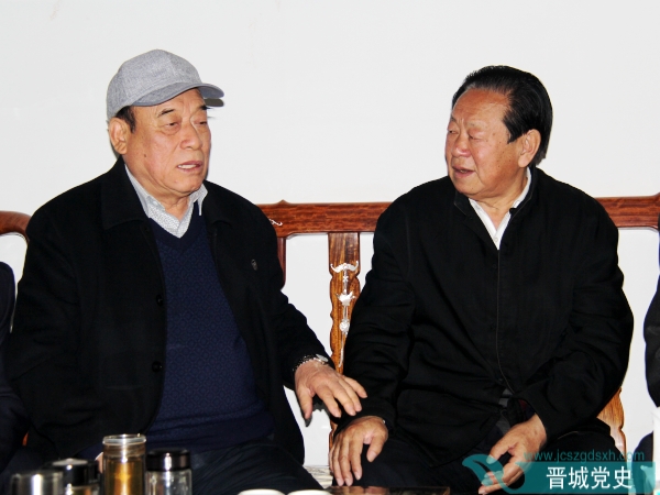 原山西省委书记,中国扶贫开发协会会长,晋城市中共党史学会顾问胡富国